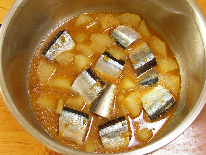 サンマの味噌煮