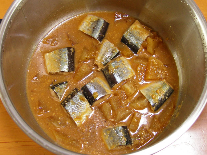 サンマの味噌煮