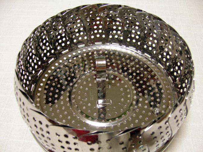圧力鍋の蒸し皿
